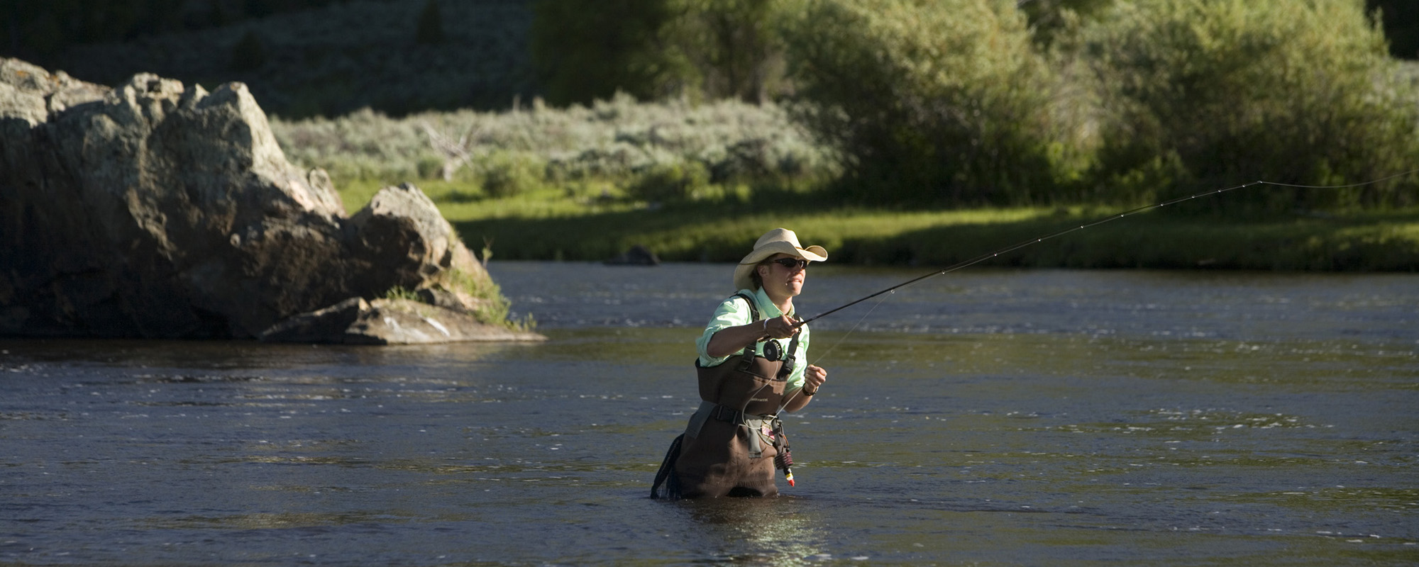 Worldclass fly fishing on the North Platte river, Wyoming